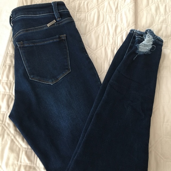 KanCan distressed jeans with stretch. Sz 29. - Picture 5 of 8